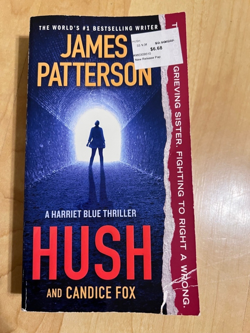 James Patterson "Hush" Paperback Thriller in Navy Blue and Red